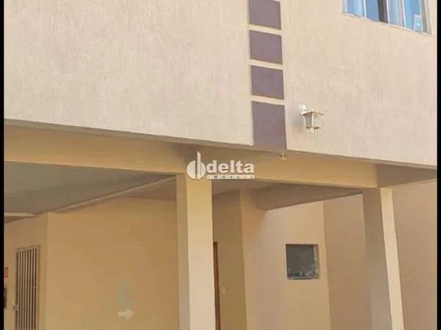 Apartamento venda em Jardim das Palmeiras, Uberlândia