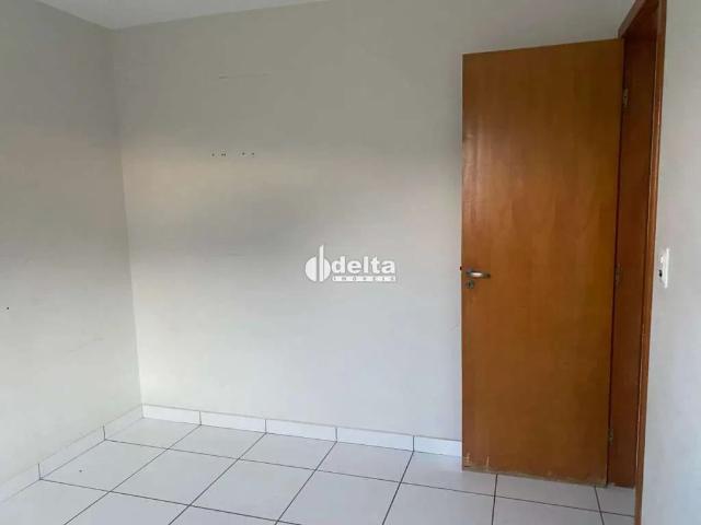 Apartamento venda em Jardim das Palmeiras, Uberlândia