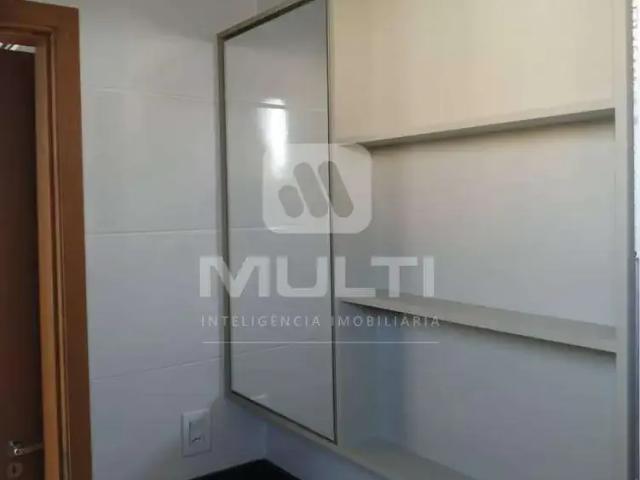 Apartamento venda em Região Geográfica Imediata de Uberlândia, Oliveira Fortes