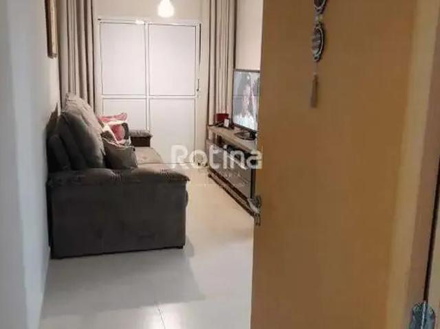 Apartamento venda em Região Geográfica Imediata de Uberlândia, Oliveira Fortes