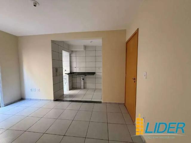 Apartamento venda em Região Geográfica Imediata de Uberlândia, Oliveira Fortes