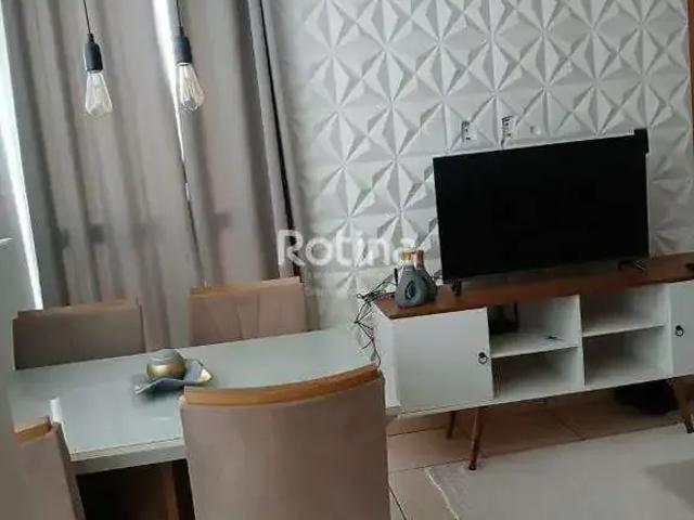 Apartamento venda em Região Geográfica Imediata de Uberlândia, Oliveira Fortes