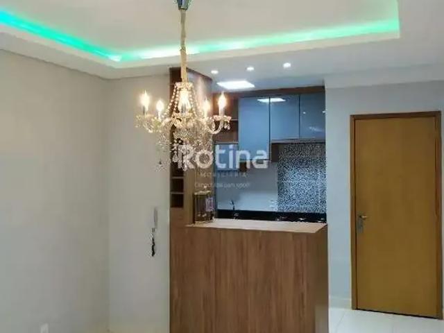 Apartamento venda em Região Geográfica Imediata de Uberlândia, Oliveira Fortes