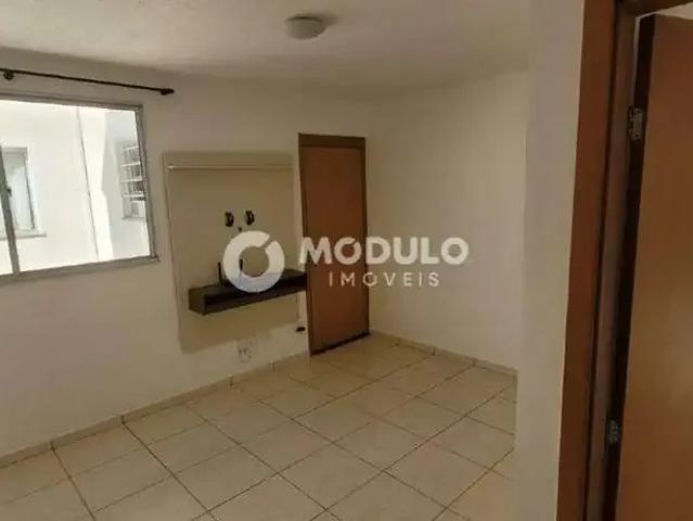 Apartamento venda em Região Geográfica Imediata de Uberlândia, Oliveira Fortes