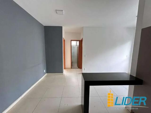 Apartamento venda em Região Geográfica Imediata de Uberlândia, Oliveira Fortes