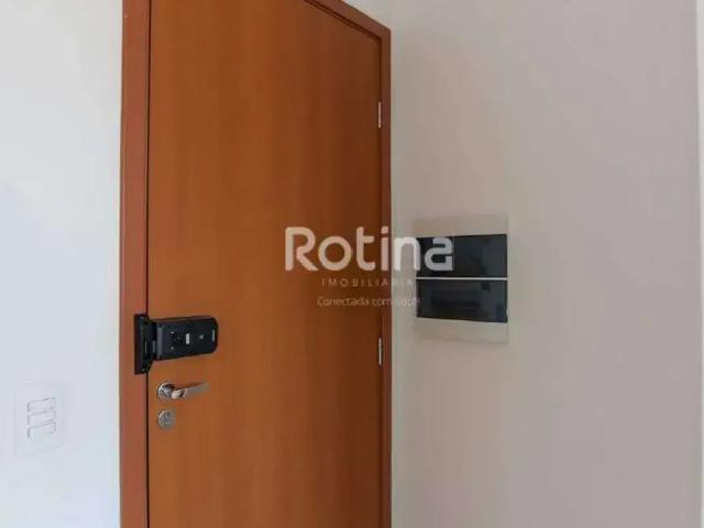 Apartamento venda em Região Geográfica Imediata de Uberlândia, Oliveira Fortes