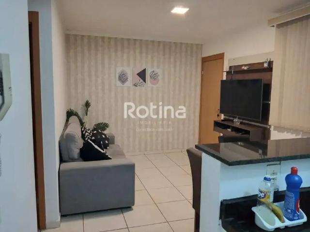 Apartamento venda em Região Geográfica Imediata de Uberlândia, Oliveira Fortes
