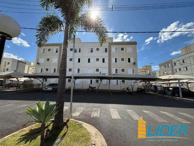 Apartamento venda em Região Geográfica Imediata de Uberlândia, Oliveira Fortes