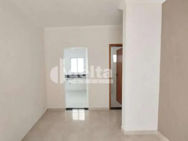 Apartamento venda em Região Geográfica Imediata de Uberlândia, Oliveira Fortes