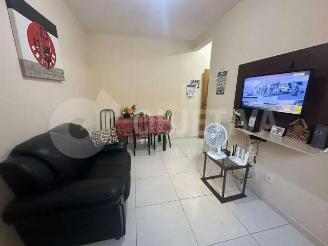 Apartamento venda em Região Geográfica Imediata de Uberlândia, Oliveira Fortes
