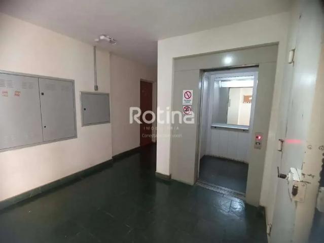 Apartamento venda em Região Geográfica Imediata de Uberlândia, Oliveira Fortes