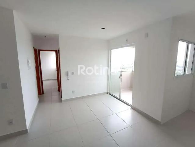 Apartamento venda em Região Geográfica Imediata de Uberlândia, Oliveira Fortes
