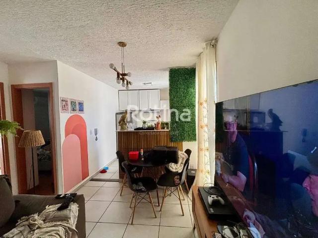 Apartamento venda em Região Geográfica Imediata de Uberlândia, Oliveira Fortes