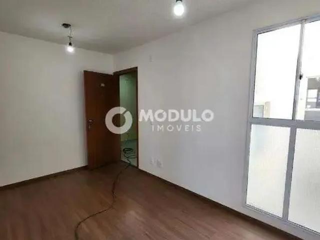 Apartamento venda em Região Geográfica Imediata de Uberlândia, Oliveira Fortes