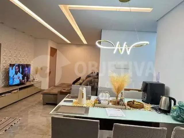 Apartamento venda em Região Geográfica Imediata de Uberlândia, Oliveira Fortes
