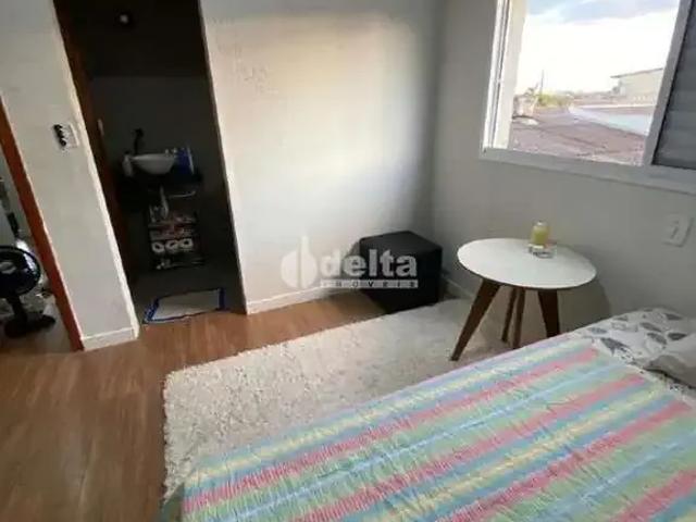 Apartamento venda em Região Geográfica Imediata de Uberlândia, Oliveira Fortes
