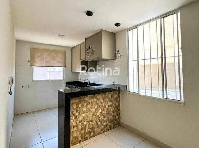 Apartamento venda em Região Geográfica Imediata de Uberlândia, Oliveira Fortes