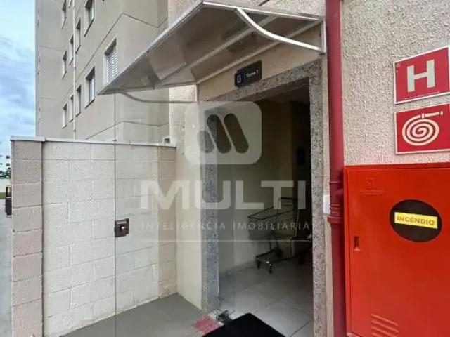 Apartamento venda em Região Geográfica Imediata de Uberlândia, Oliveira Fortes