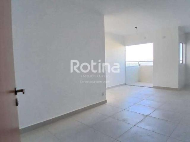Apartamento venda em Região Geográfica Imediata de Uberlândia, Oliveira Fortes