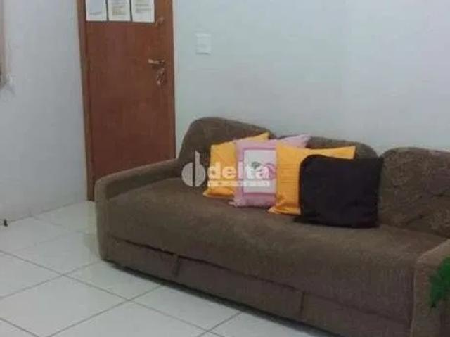 Apartamento venda em Condomínio Carmel, Uberlândia