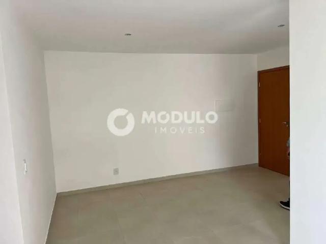 Apartamento venda em Região Geográfica Imediata de Uberlândia, Oliveira Fortes