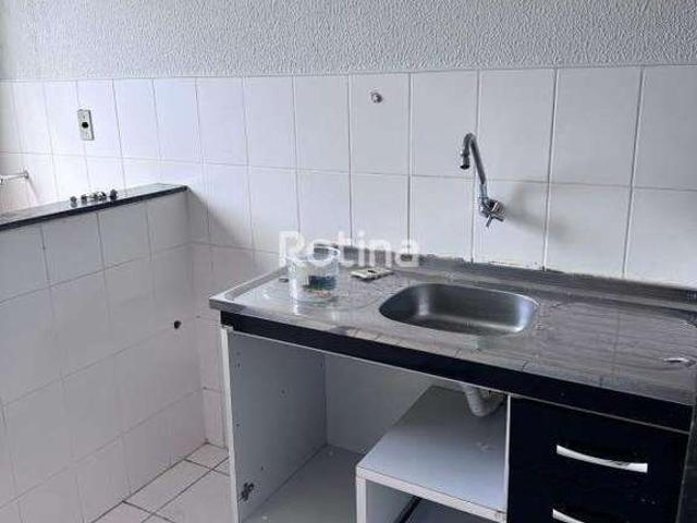 Apartamento venda em Região Geográfica Imediata de Uberlândia, Oliveira Fortes