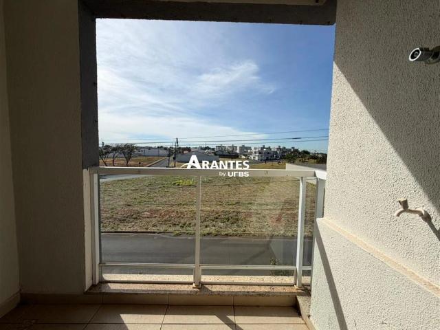 Apartamento venda em Jardim Veneza, Uberlândia