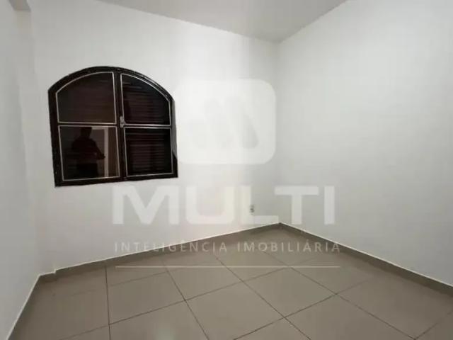 Apartamento venda em Região Geográfica Imediata de Uberlândia, Oliveira Fortes