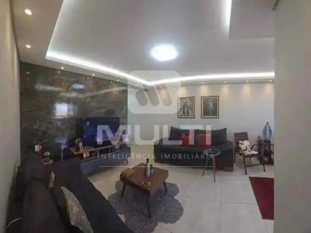 Apartamento venda em Região Geográfica Imediata de Uberlândia, Oliveira Fortes