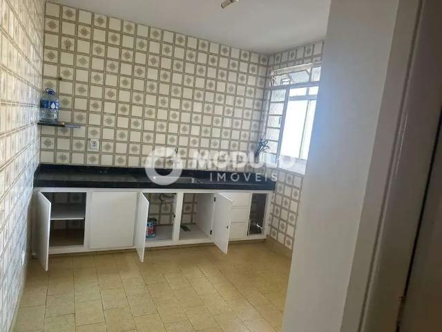 Apartamento venda em Região Geográfica Imediata de Uberlândia, Oliveira Fortes