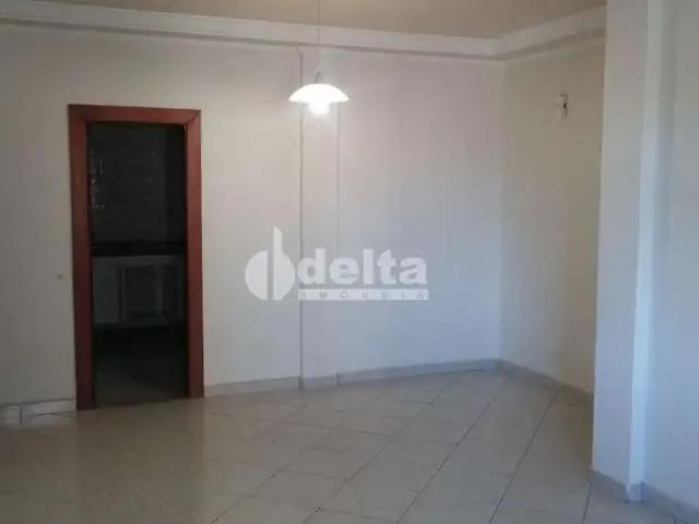 Apartamento venda em Região Geográfica Imediata de Uberlândia, Oliveira Fortes