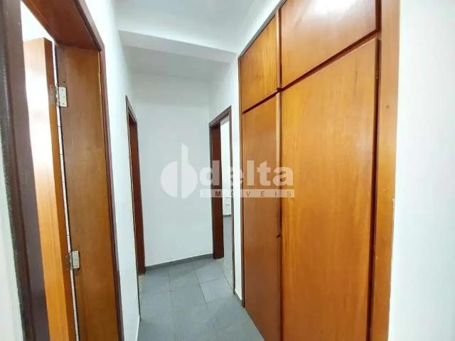 Apartamento venda em Região Geográfica Imediata de Uberlândia, Oliveira Fortes