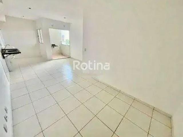 Apartamento venda em Região Geográfica Imediata de Uberlândia, Oliveira Fortes