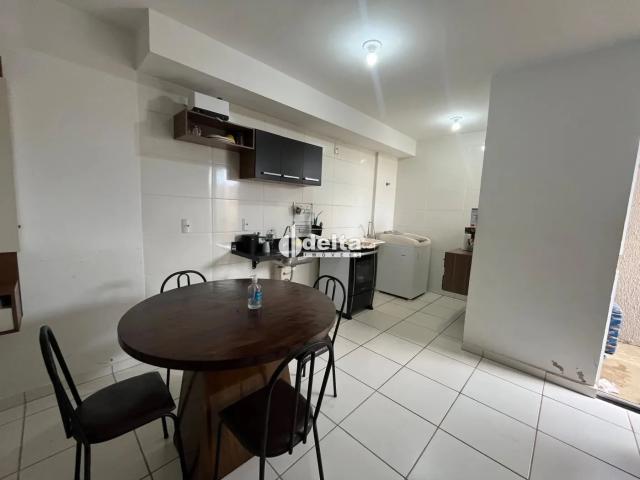 Apartamento venda em Residencial Integração, Uberlândia