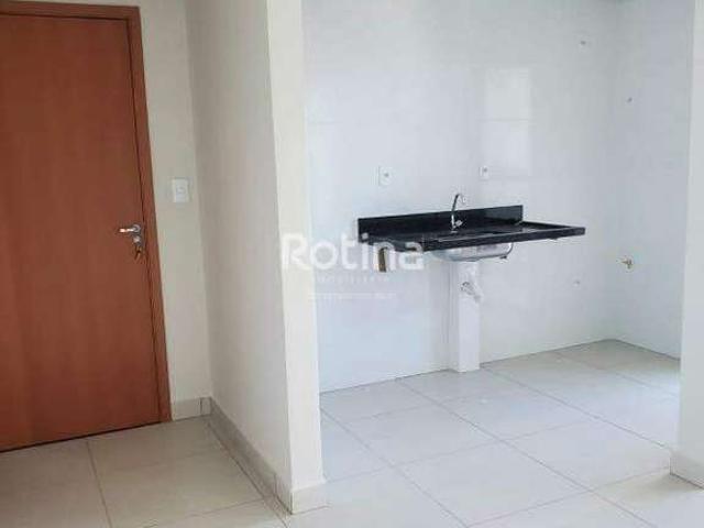 Apartamento venda em Região Geográfica Imediata de Uberlândia, Oliveira Fortes