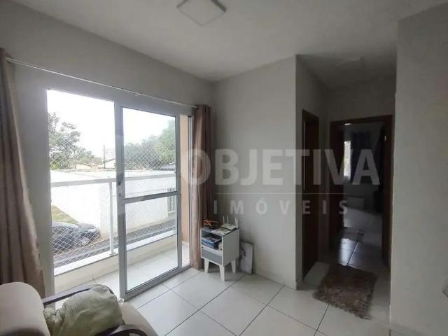 Apartamento venda em Região Geográfica Imediata de Uberlândia, Oliveira Fortes