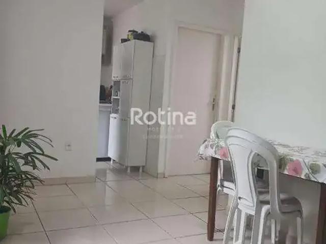 Apartamento venda em Região Geográfica Imediata de Uberlândia, Oliveira Fortes