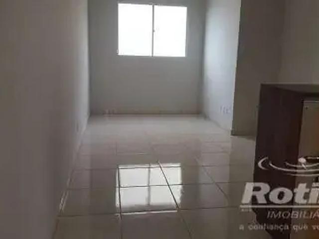 Apartamento venda em Região Geográfica Imediata de Uberlândia, Oliveira Fortes