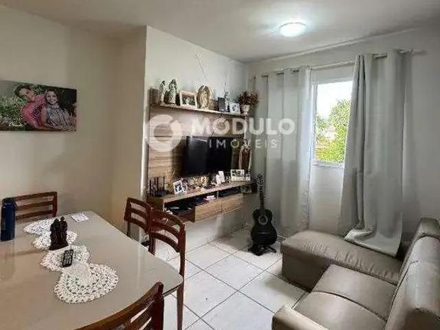 Apartamento venda em Região Geográfica Imediata de Uberlândia, Oliveira Fortes