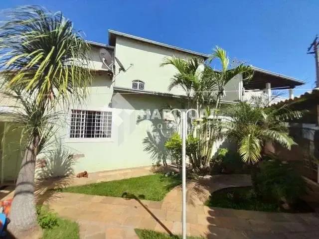 Apartamento venda em Região Geográfica Imediata de Uberlândia, Oliveira Fortes