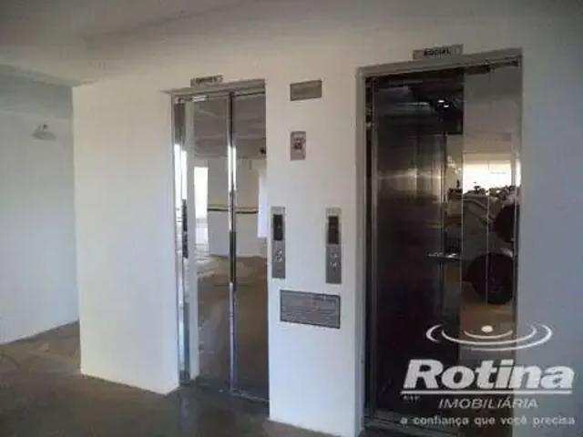 Apartamento venda em Região Geográfica Imediata de Uberlândia, Oliveira Fortes