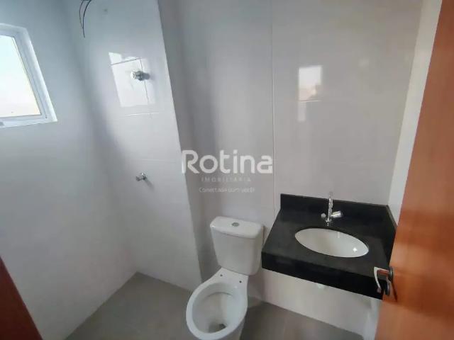 Apartamento venda em Região Geográfica Imediata de Uberlândia, Oliveira Fortes