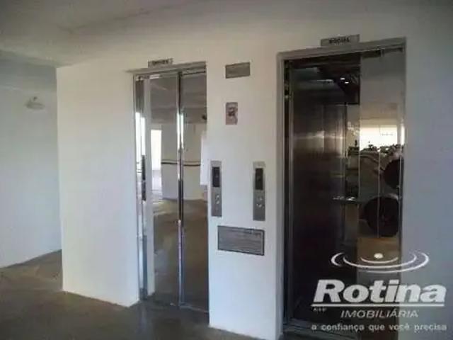 Apartamento venda em Região Geográfica Imediata de Uberlândia, Oliveira Fortes