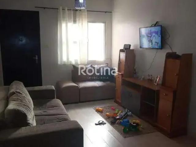 Apartamento venda em Região Geográfica Imediata de Uberlândia, Oliveira Fortes