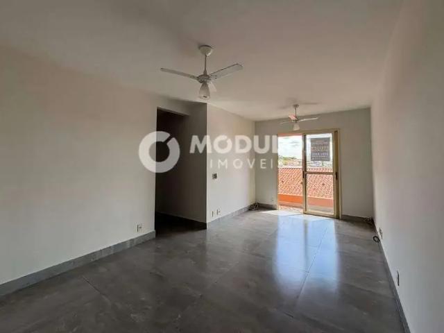 Apartamento venda em Região Geográfica Imediata de Uberlândia, Oliveira Fortes