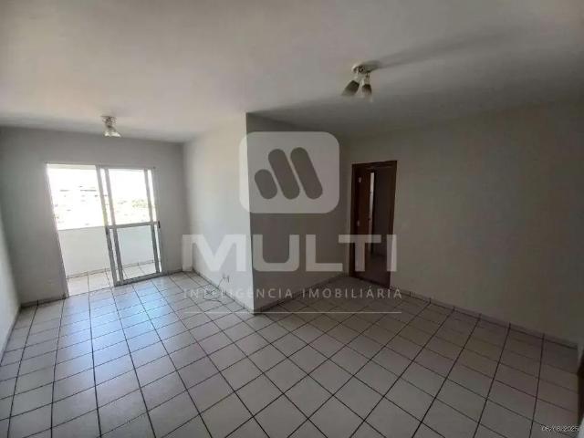 Apartamento venda em Região Geográfica Imediata de Uberlândia, Oliveira Fortes