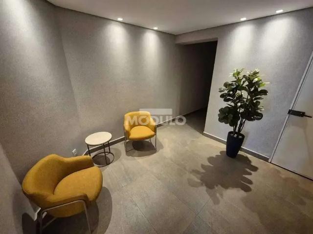 Apartamento venda em Região Geográfica Imediata de Uberlândia, Oliveira Fortes