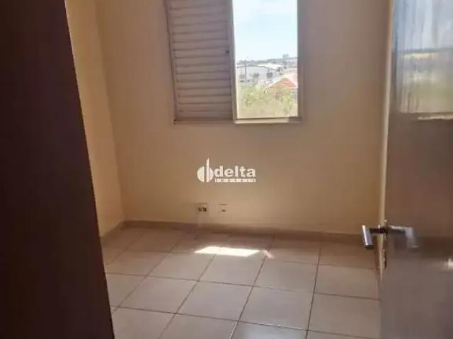 Apartamento venda em Região Geográfica Imediata de Uberlândia, Oliveira Fortes