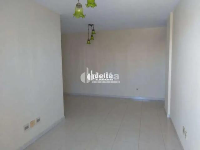 Apartamento venda em Região Geográfica Imediata de Uberlândia, Oliveira Fortes