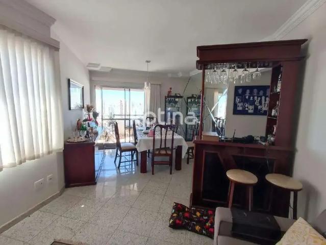 Apartamento venda em Região Geográfica Imediata de Uberlândia, Oliveira Fortes